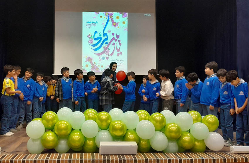 جشن «بانوی قهرمان» در مرکز ۵ کانون اردبیل جشن «بانوی قهرمان» در مرکز ۵ کانون اردبیل برگزار شد