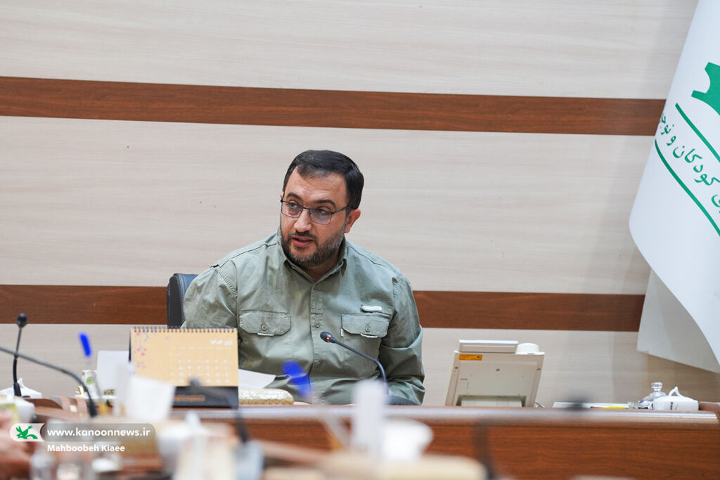 قدردانی از ایثارگران کانون پرورش فکری در آیینی ویژه