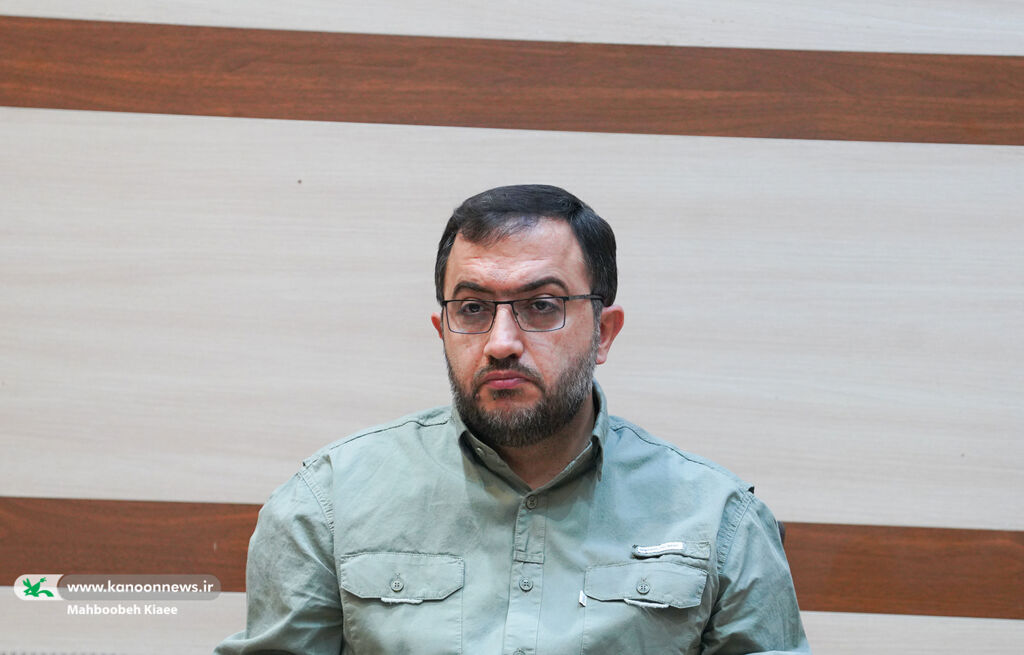 ایثارگران و خانوادههای شهدا نماد بالاترین ارزشهای انسانی هستند