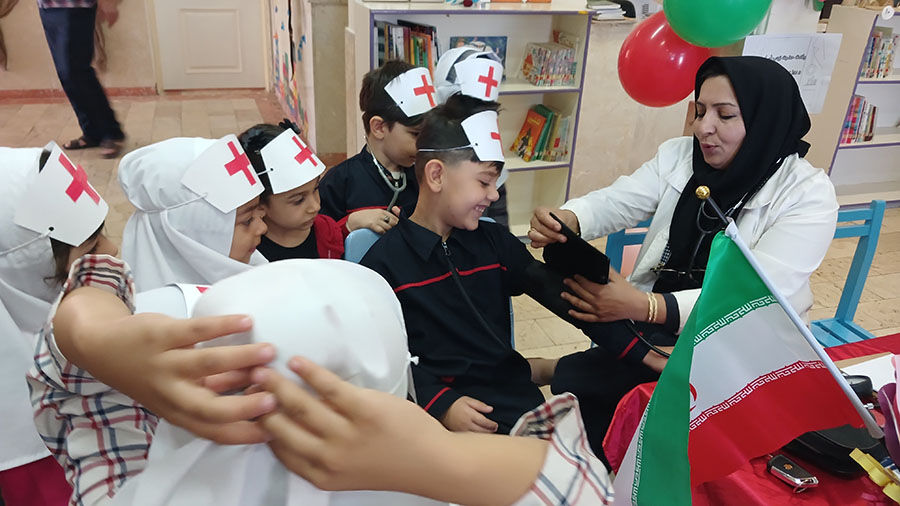 مراکز کانون انگوت و هشجین سالروز ولادت حضرت زینب (س) و روز پرستار را گرامی داشتند