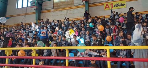 رونمایی پوستر دهمین دوسالانه ملی هنرهای تجسمی در کانون همدان