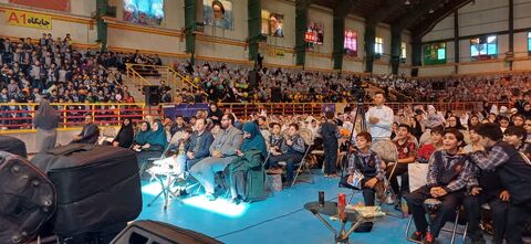 رونمایی پوستر دهمین دوسالانه ملی هنرهای تجسمی در کانون همدان