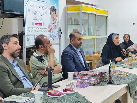 پنجاهوسومین نشست انجمن شاعران نوجوان «صبا» در اهواز