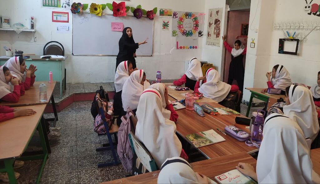 قصرشیرین. پدافند غیرعامل آموزش پدافند غیرعامل به دانشآموزان قصرشیرین