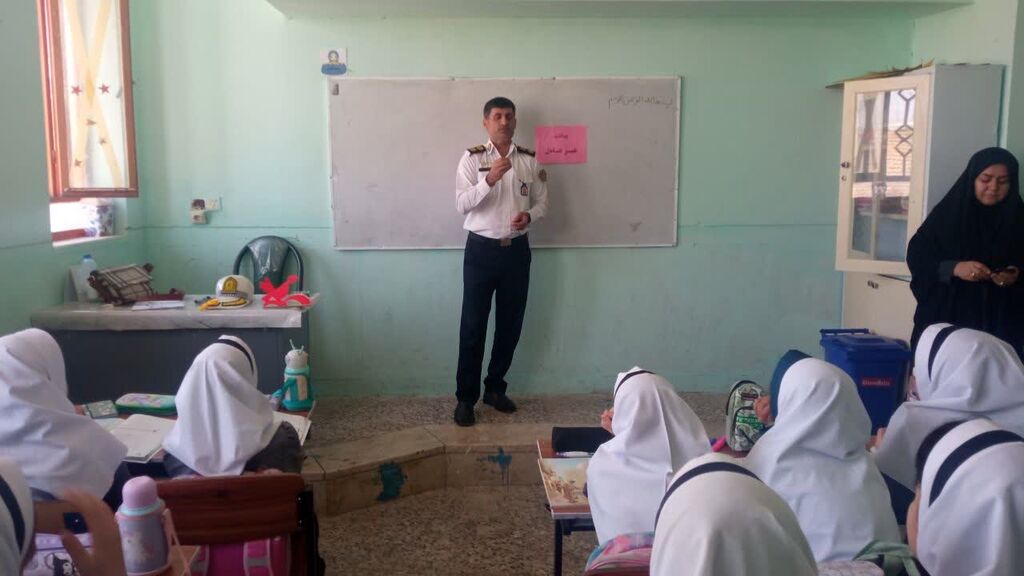 آموزش پدافند غیرعامل به دانشآموزان قصرشیرین