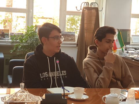 دیدار نوجوانان با معاون استاندار