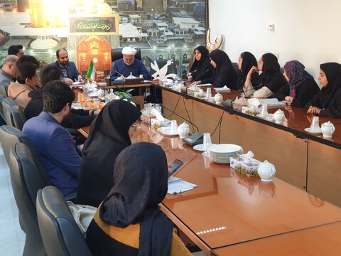 دیدار نوجوانان با معاون استاندار