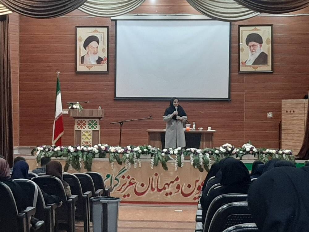 دوره آموزشی «توسعه سواد خواندن» با هدف ارتقاء مهارتهای خوانداری برگزار شد