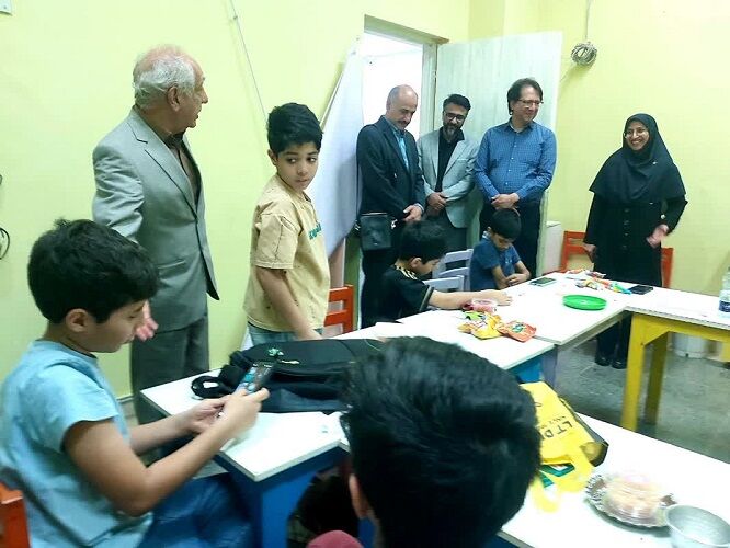 بازدید اعضای هیات علمی دانشگاه صنعتی امیرکبیر بازدید اعضای هیات علمی دانشگاه صنعتی امیرکبیر از مرکز تخصصی علوم بندرعباس