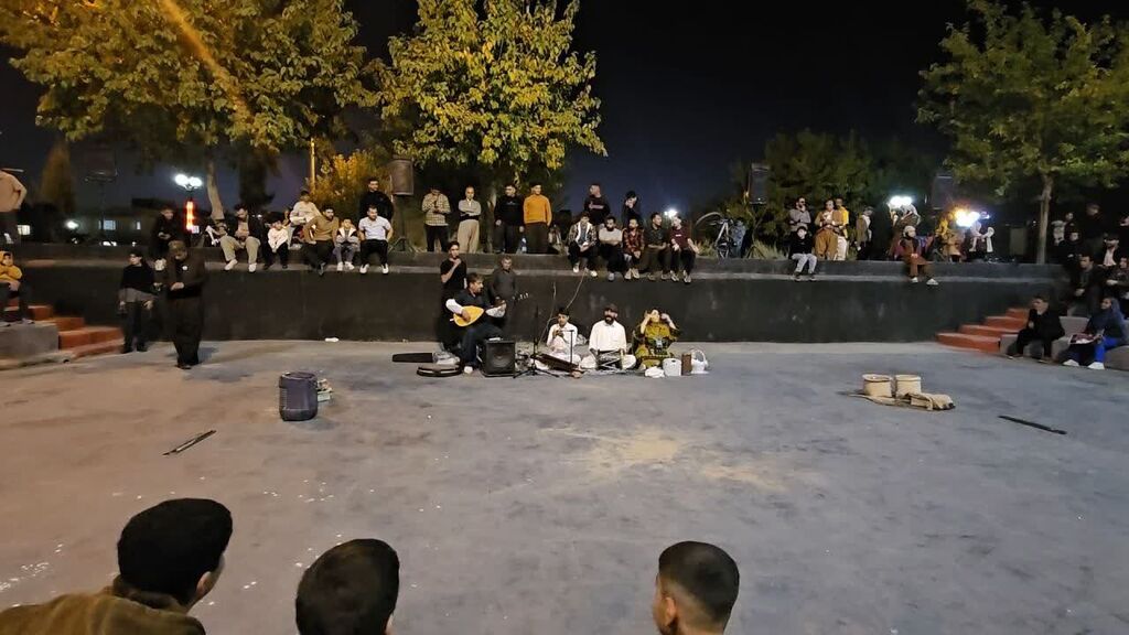 کسب مقام اول موسیقی متن نمایش «جان برای نان» با حضور مربی کانون کرمانشاه