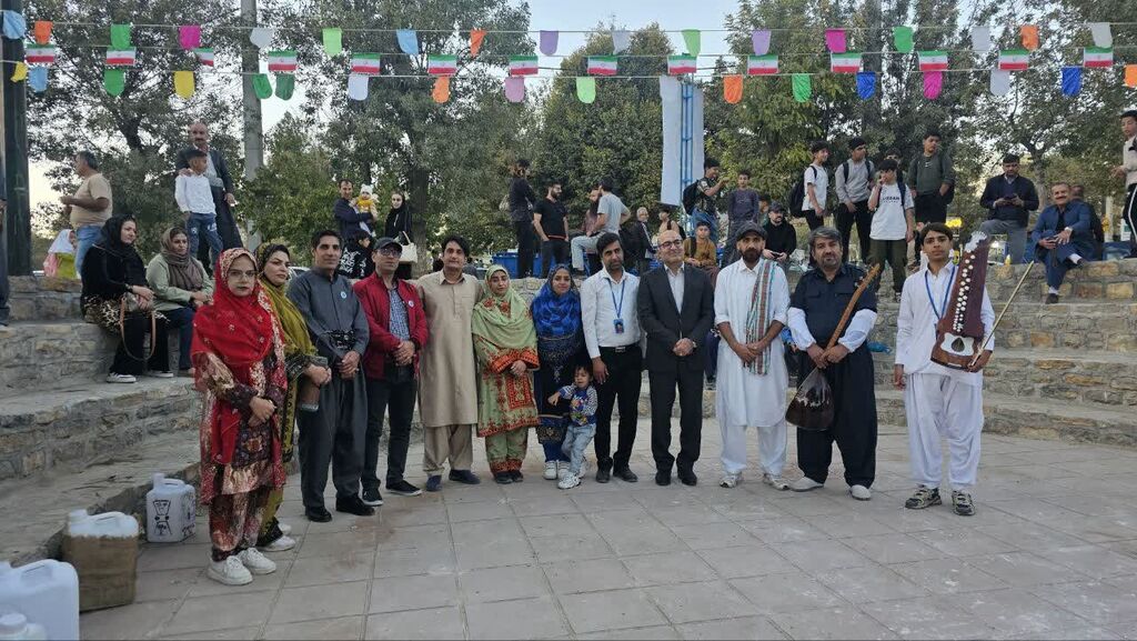 کسب مقام اول موسیقی متن نمایش «جان برای نان» با حضور مربی کانون کرمانشاه