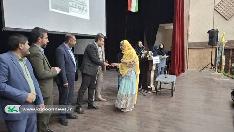 در کوچه آفتاب