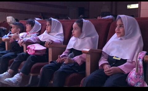 استقبال چشمگیر از نمایش «مسافر اشتباهی» در کانون پرورش فکری استان اصفهان