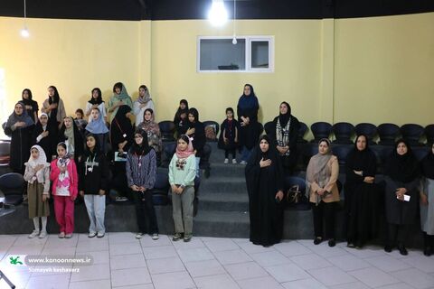 ویژه‌برنامه بزرگداشت شهید حسین فهمیده و روز نوجوان در مراکز کانون فارس برگزار شد