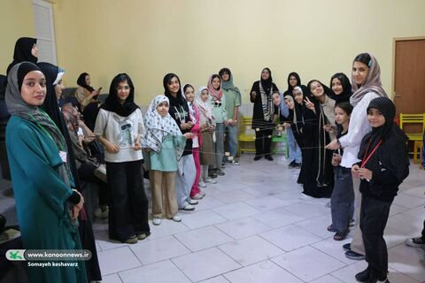 ویژهبرنامه بزرگداشت شهید حسین فهمیده و روز نوجوان در مراکز کانون فارس برگزار شد