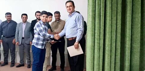 ویژهبرنامه بزرگداشت شهید حسین فهمیده و روز نوجوان در مراکز کانون فارس برگزار شد