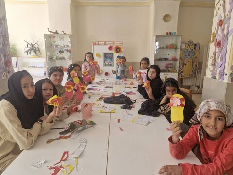 ویژه‌برنامه بزرگداشت شهید حسین فهمیده و روز نوجوان در مراکز کانون فارس برگزار شد