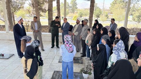 ویژهبرنامه بزرگداشت شهید حسین فهمیده و روز نوجوان در مراکز کانون فارس برگزار شد