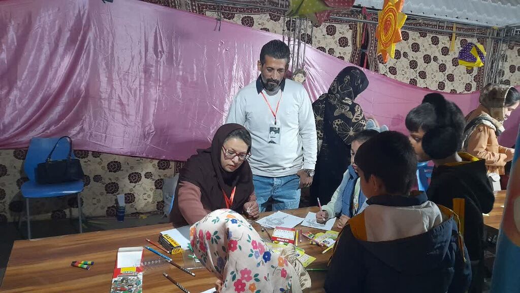 حضور کودکان و نوجوانان در «شب علم» شاهرود با برنامههای علمی و خلاقانه کانون پرورش فکری