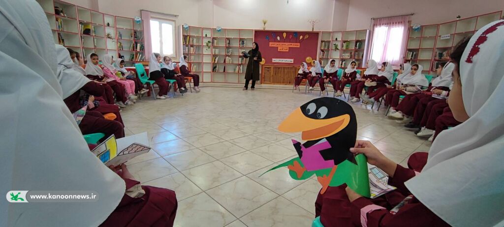 نشست آموزشی قصهگویی در سقز؛ تلاشی برای توانمندسازی قصهگویان خردسال