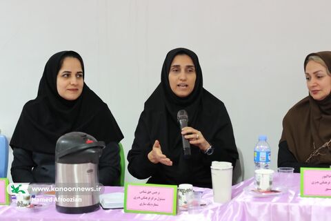 دیدار مدیران مراکز با مدیر کل و کارشناسان استان و رونمایی از کتاب