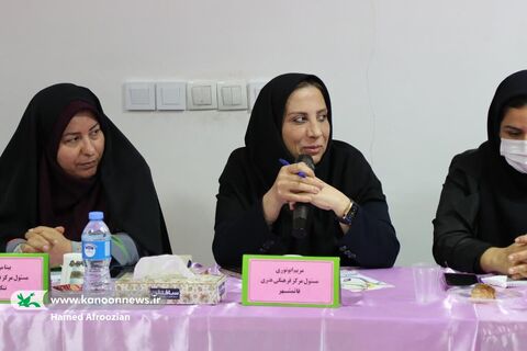 دیدار مدیران مراکز با مدیر کل و کارشناسان استان و رونمایی از کتاب