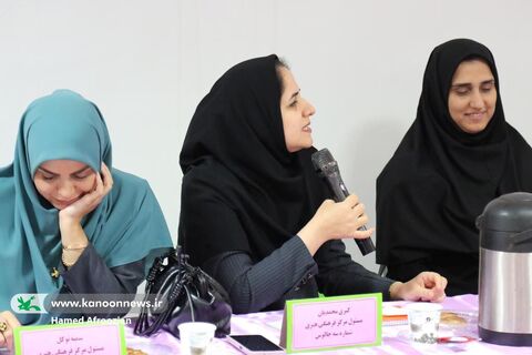 دیدار مدیران مراکز با مدیر کل و کارشناسان استان و رونمایی از کتاب