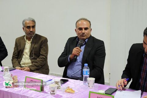 دیدار مدیران مراکز با مدیر کل و کارشناسان استان و رونمایی از کتاب