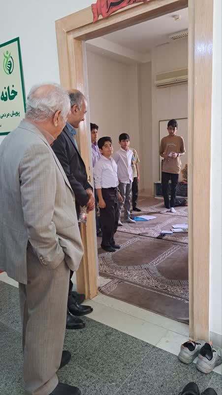 بازدید اعضای هیات علمی دانشگاه صنعتی امیرکبیر از مرکز تخصصی علوم بندرعباس