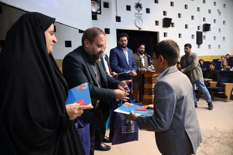 آیین رونمایی از پوستر مسابقه فرهنگی، هنری و ادبی"سرای امن" به روایت تصویر