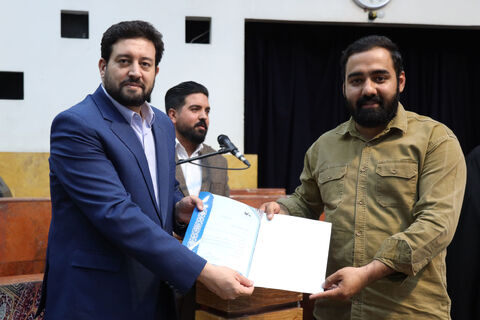 آیین رونمایی از پوستر مسابقه فرهنگی، هنری و ادبی"سرای امن" به روایت تصویر