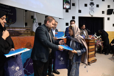 آیین رونمایی از پوستر مسابقه فرهنگی، هنری و ادبی"سرای امن" به روایت تصویر