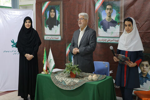 روایت تصویری ویژه‌برنامه «به رنگ مدرسه، به عطر دانایی»