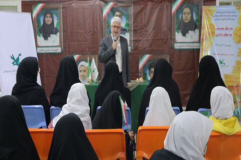 روایت تصویری ویژه‌برنامه «به رنگ مدرسه، به عطر دانایی»