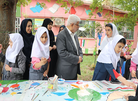 روایت تصویری ویژه‌برنامه «به رنگ مدرسه، به عطر دانایی»