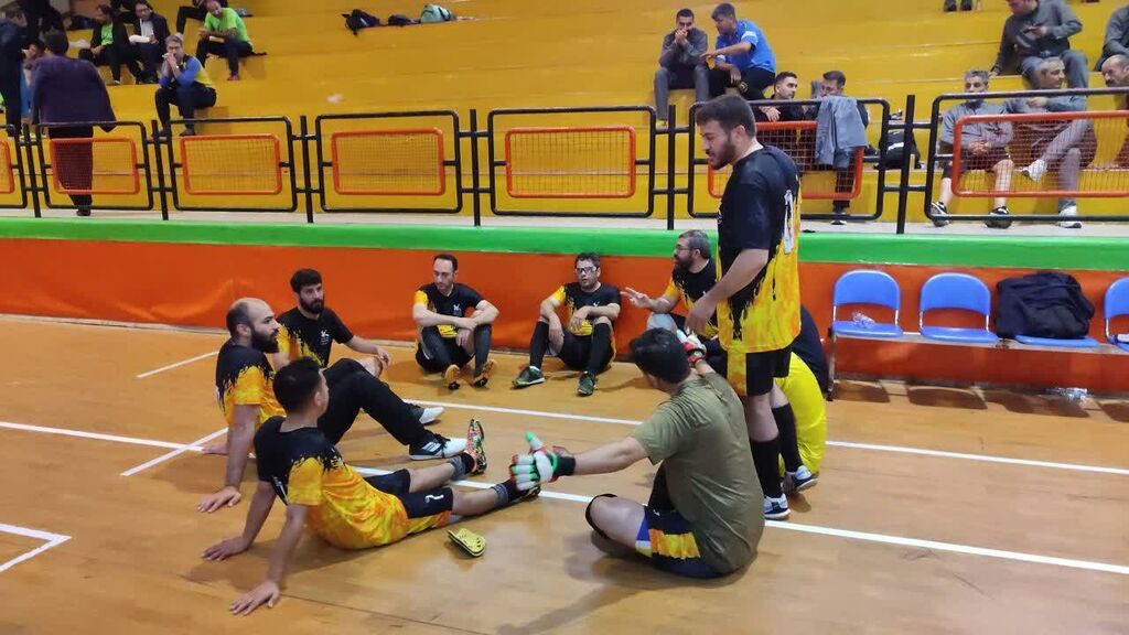 درخشش تیم زنجان در رقابتهای فوتسال کارکنان کانون کشور