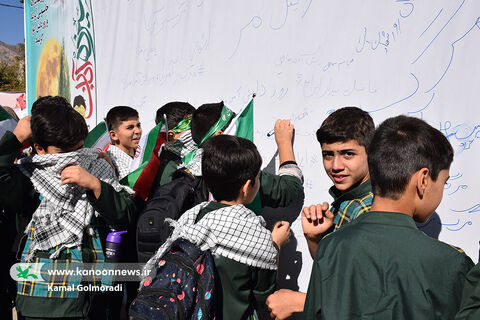 برپایی ایستگاه‌های فرهنگی هنری کانون لرستان درخرم آباد