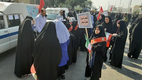 ایستگاه فرهنگی‌هنری کانون پرورش فکری در راهپیمایی ۱۳ آبان اهواز