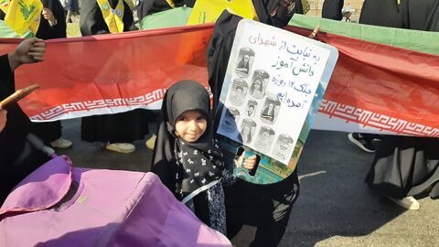 ایستگاه فرهنگی‌هنری کانون پرورش فکری در راهپیمایی ۱۳ آبان اهواز