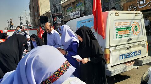 ایستگاه فرهنگی‌هنری کانون پرورش فکری در راهپیمایی ۱۳ آبان اهواز