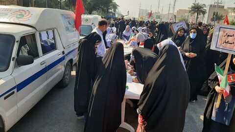 ایستگاه فرهنگی‌هنری کانون پرورش فکری در راهپیمایی ۱۳ آبان اهواز