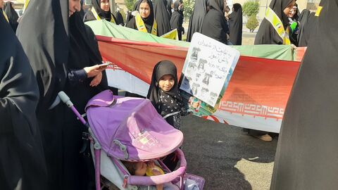 ایستگاه فرهنگی‌هنری کانون پرورش فکری در راهپیمایی ۱۳ آبان اهواز