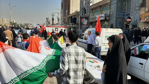 ایستگاه فرهنگی‌هنری کانون پرورش فکری در راهپیمایی ۱۳ آبان اهواز