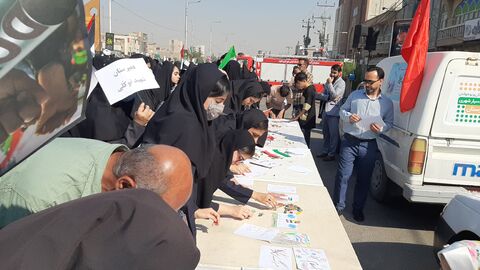 ایستگاه فرهنگی‌هنری کانون پرورش فکری در راهپیمایی ۱۳ آبان اهواز