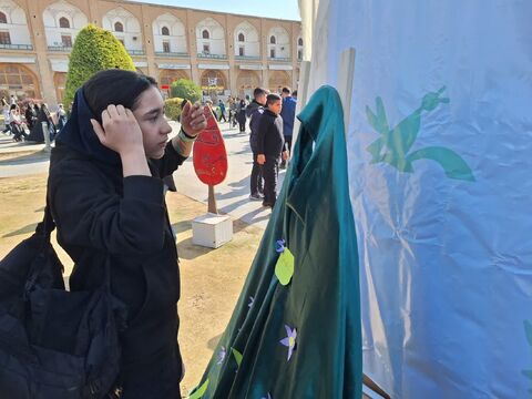 حضور پررنگ کانون پرورش فکری کودکان و نوجوانان استان اصفهان در مراسم ۱۳ آبان ۱۴۰۴