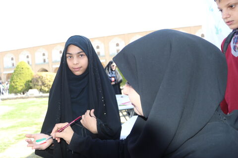 حضور پررنگ کانون پرورش فکری کودکان و نوجوانان استان اصفهان در مراسم ۱۳ آبان ۱۴۰۴