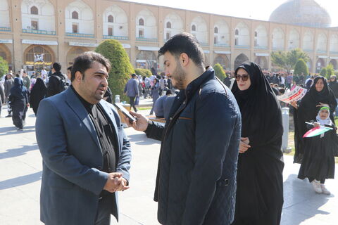 حضور پررنگ کانون پرورش فکری کودکان و نوجوانان استان اصفهان در مراسم ۱۳ آبان ۱۴۰۴