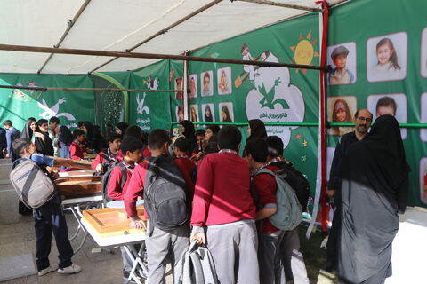 حضور پررنگ کانون پرورش فکری کودکان و نوجوانان استان اصفهان در مراسم ۱۳ آبان ۱۴۰۴