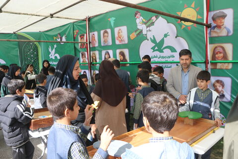 حضور پررنگ کانون پرورش فکری کودکان و نوجوانان استان اصفهان در مراسم ۱۳ آبان ۱۴۰۴