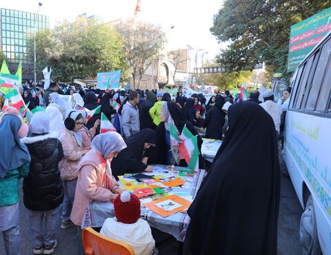 راهپیمایی 13 ابان